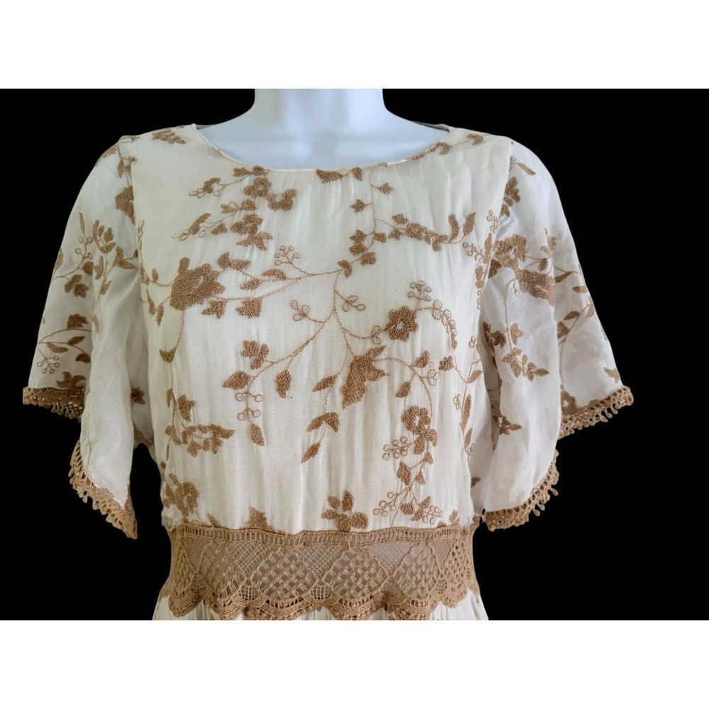 ZARA Trafaluc Maxi Dress M White Embroidered Boho Open Back Crochet Lace Beige - Picture 3 of 14
